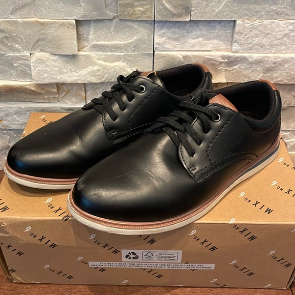 Black Slip on Dress Shoes - Picture 1 of 9